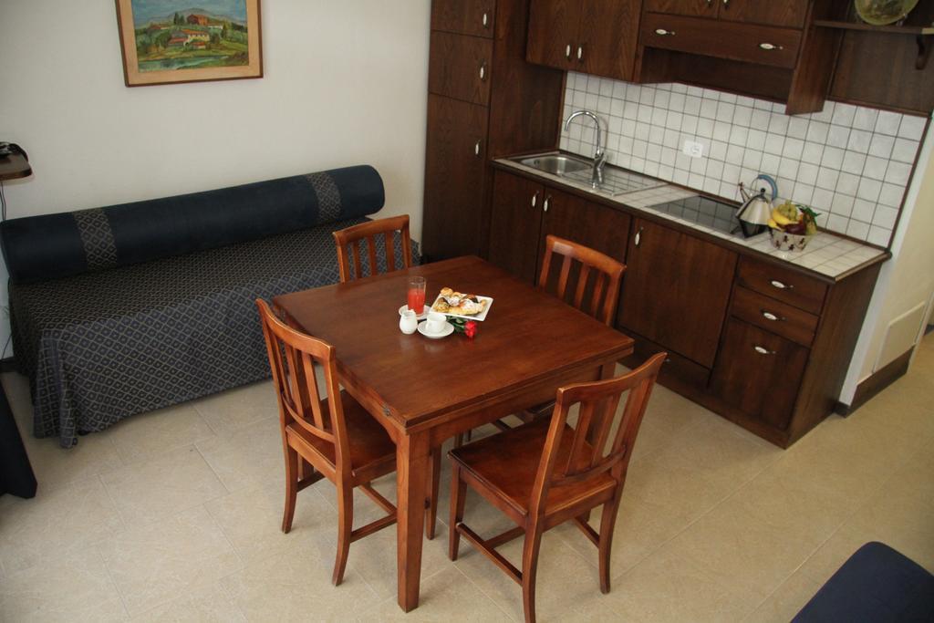 Residence I Due Pini Marina di Grosseto Habitación foto