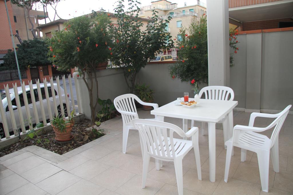 Residence I Due Pini Marina di Grosseto Habitación foto